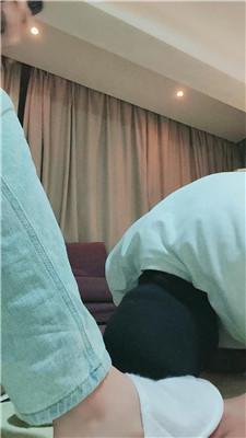 【蓝月】咀嚼脚踩喂食专场 JS251024-11