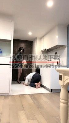 【万一】情侣主VS绿帽-踩踏食物喂食/吊绑狠抽/吃丝袜 bf28392