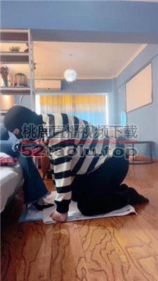 【不期而遇】赏赐圣水/骑狗背虐打/保鲜膜裹头 JS2402014-5