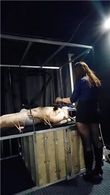 【纱月桃】捆绑挠痒刑讯逼供 JS250413-3
